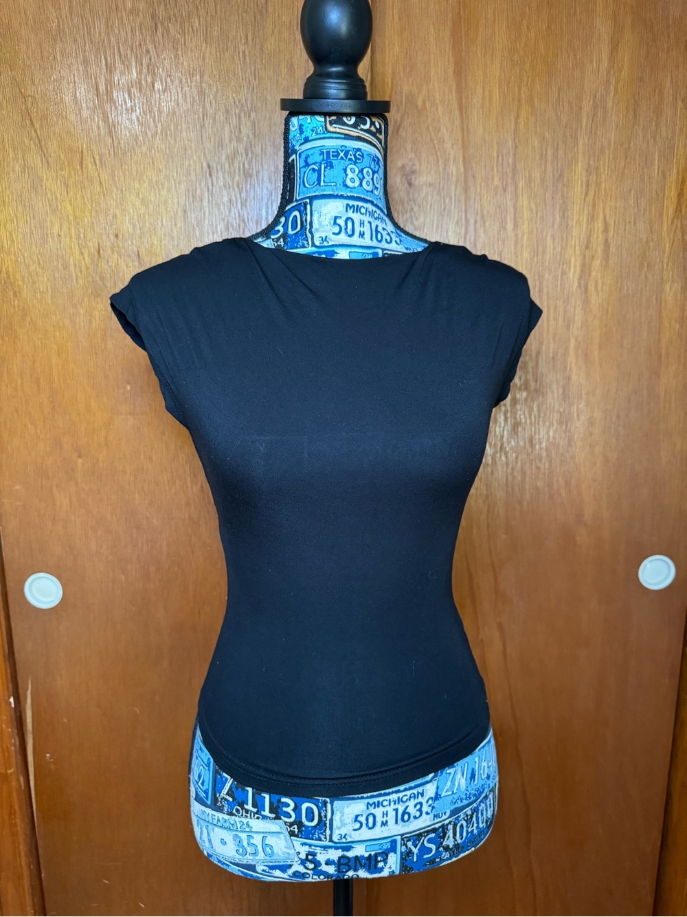 Classic Black Women's Open Back Short Sleeve Top